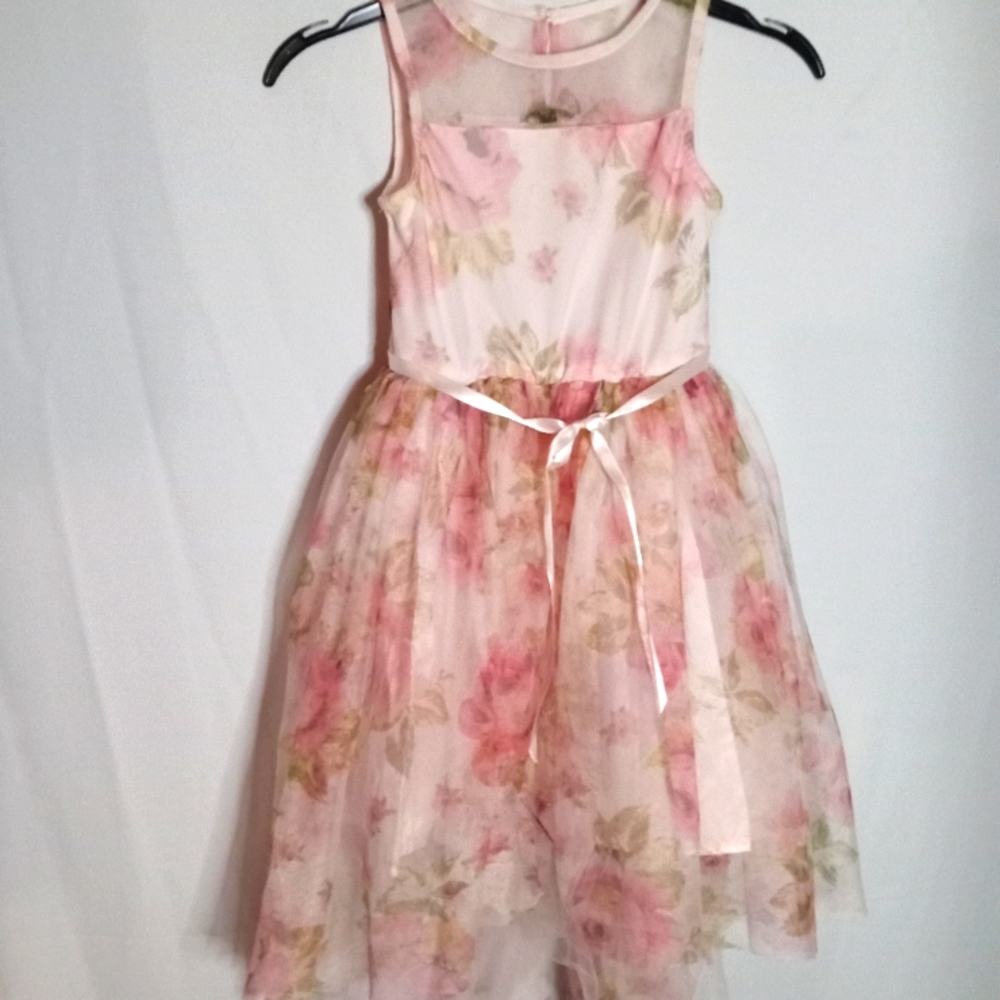 Girls dress
